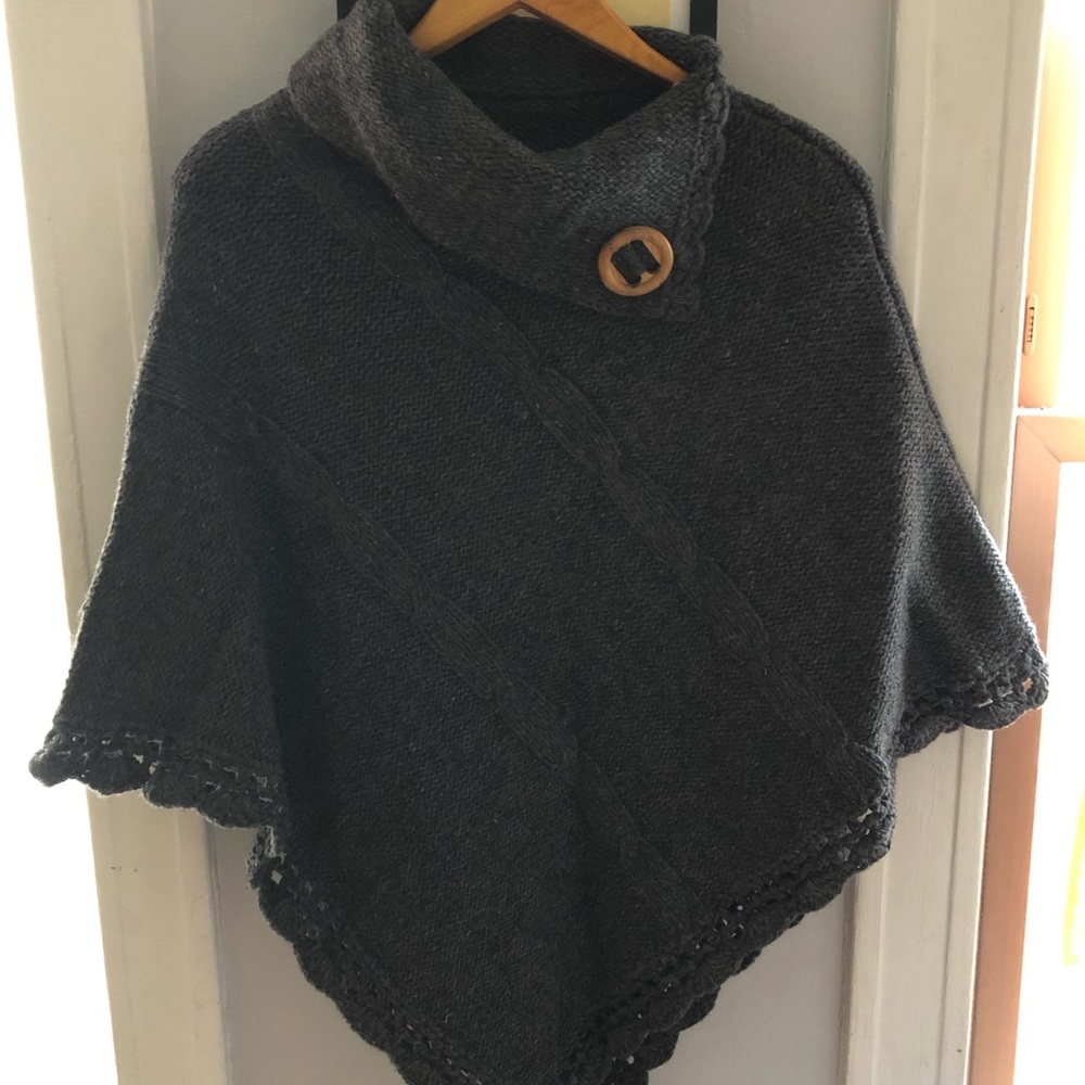 Handmade wool poncho; purchased in Portugal 🇵🇹